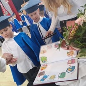 560864663_1206957341243688_8456071038309651258_n