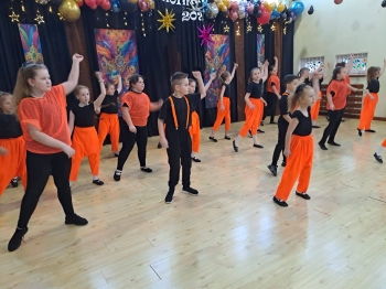 627547542_1295089445763810_1644068857387032673_n