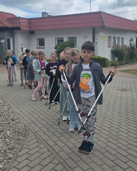 Kijkowa Przygoda z Nordic Walking
